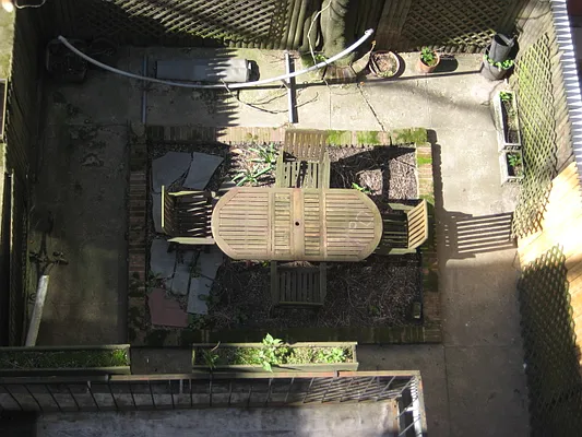 Rented by Magnone Real Estate | media 25