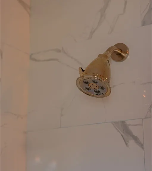 82 Webb St #2L — Photo 12