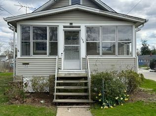 198 Woodland Ave, Fords, NJ 08863