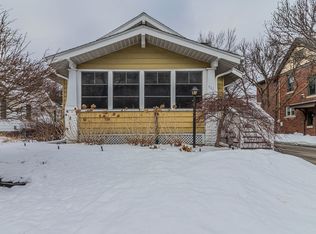 922 W Daniel St, Champaign, IL 61821