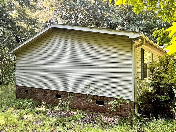 4th image of 220 Wayfaring Ln