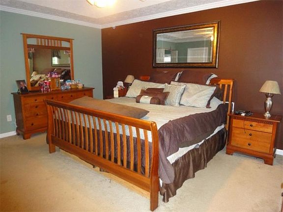 5th image of 5016 Brookstone Ln