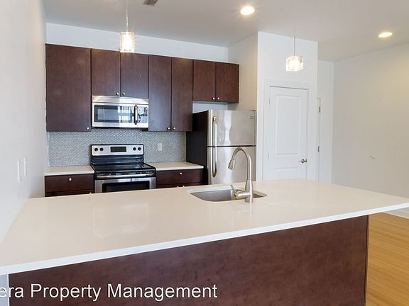 2nd image of 811-15 N 2nd St #8588260