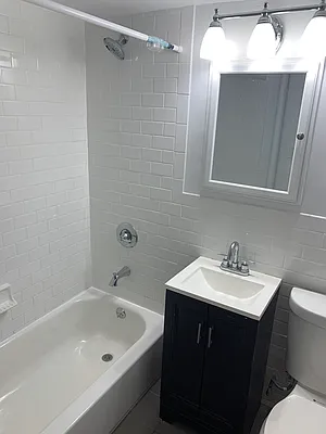 Rented by Dynamik Realty | media 12