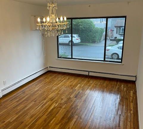 2nd image of 37 Livingston Ave Floor 1