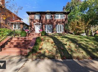 7101 Pershing Ave, Saint Louis, MO 63130