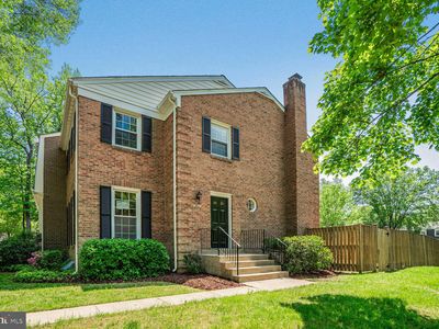 8601 Burling Wood Dr, Springfield, VA, 22152