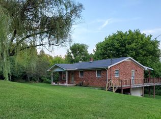 750 Denney Hollow Sinking Rd, Monticello, KY 42633