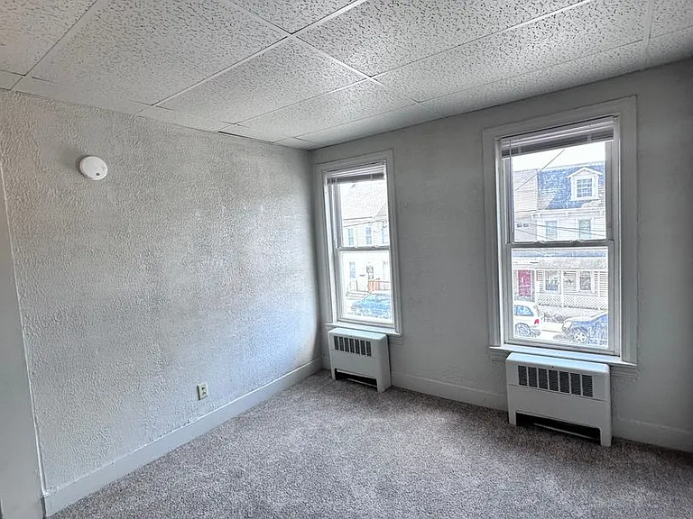 587 W Princess Street - NWA — Photo 15