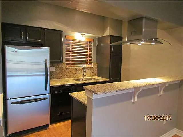 1908 San Antonio St #212 — Photo 4