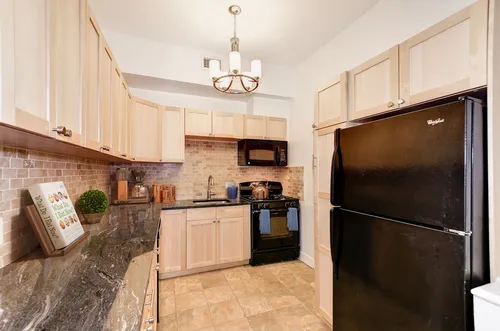 724 5th St NE #1 Photo 1