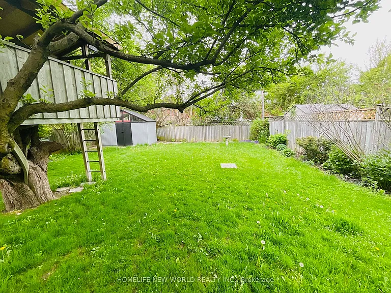 20 Roselm Rd — Photo 34