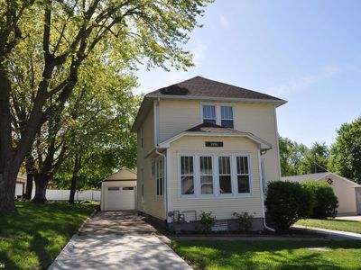1036 N Crawford St, Carroll, IA, 51401