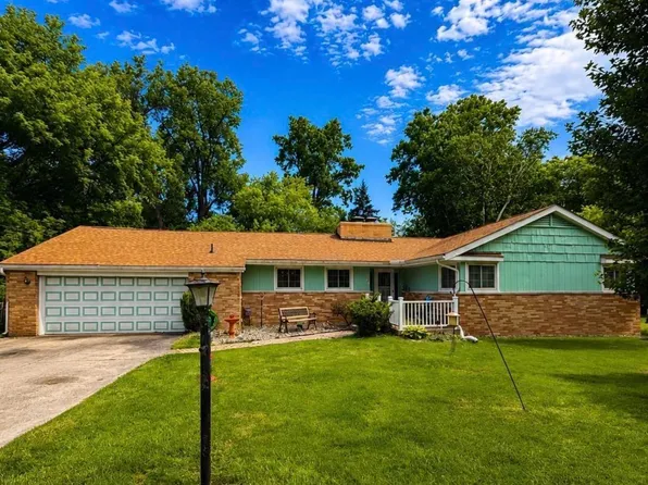 3504 Kirkey Dr, Grand Blanc, MI 48439