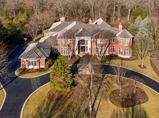 1700 Braeside Ln, Northbrook, IL