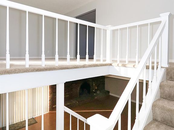 5th image of 4850 Bell Ave