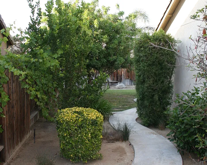 12606 Willowdale Dr — Photo 36