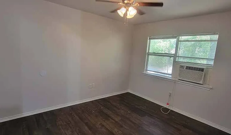 130 Town St #105 — Photo 20