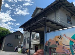 1926 NE Broadway St, Portland, OR 97232