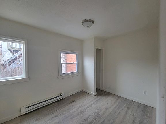 2nd image of 44 2nd Ave #1R