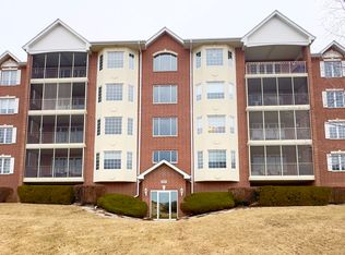 7911 Trinity Cir UNIT 2SW, Tinley Park, IL 60487
