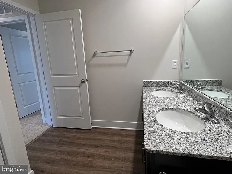 5195 Crooked Ln — Photo 22