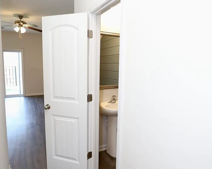 2943 Old Field Rd — Photo 11