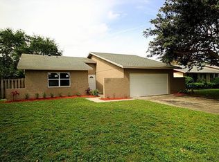 9589 Saddlebrook Dr, Boca Raton, FL 33496