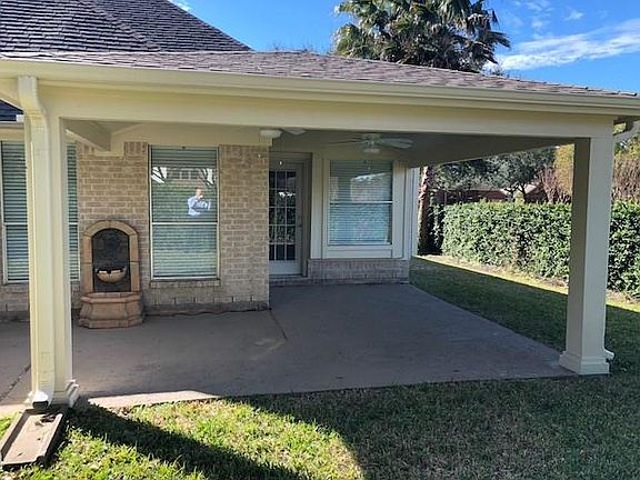 4th image of 302 Summer Haven Cir
