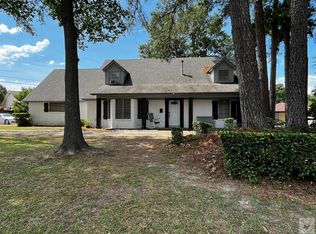 1600 W 40th St, Texarkana, TX 75503