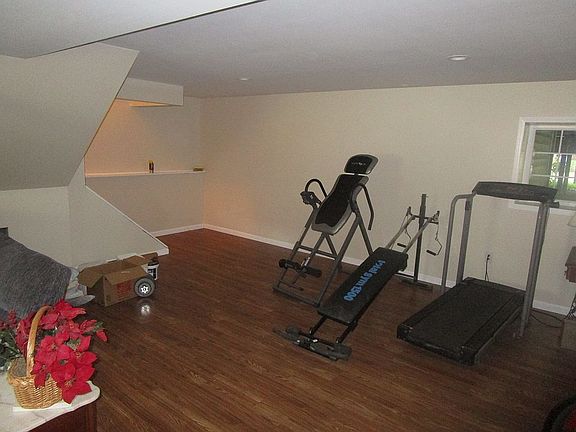 2nd image of 6425 Brian Circle Ln