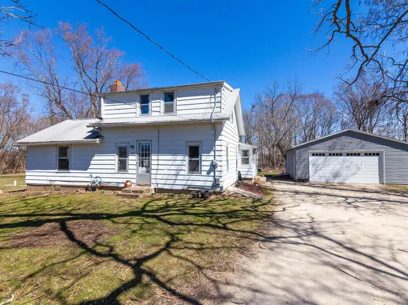 206 Jacobs DRIVE, Mukwonago, WI 53149