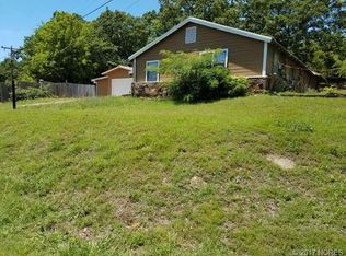 509 N 6th St, Eufaula, OK 74432