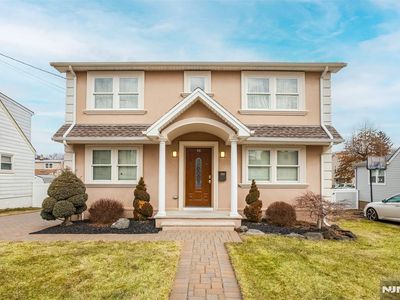 46 Lotz Hill Rd, Clifton, NJ, 07013