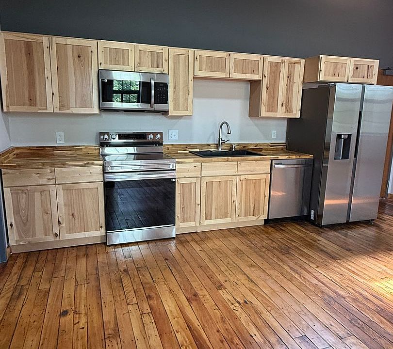 1st image of 70 Webster St #306