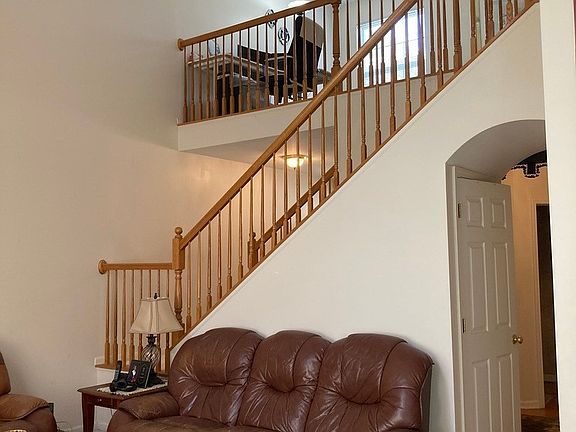 4th image of 1454 Quincy Bridge Ct