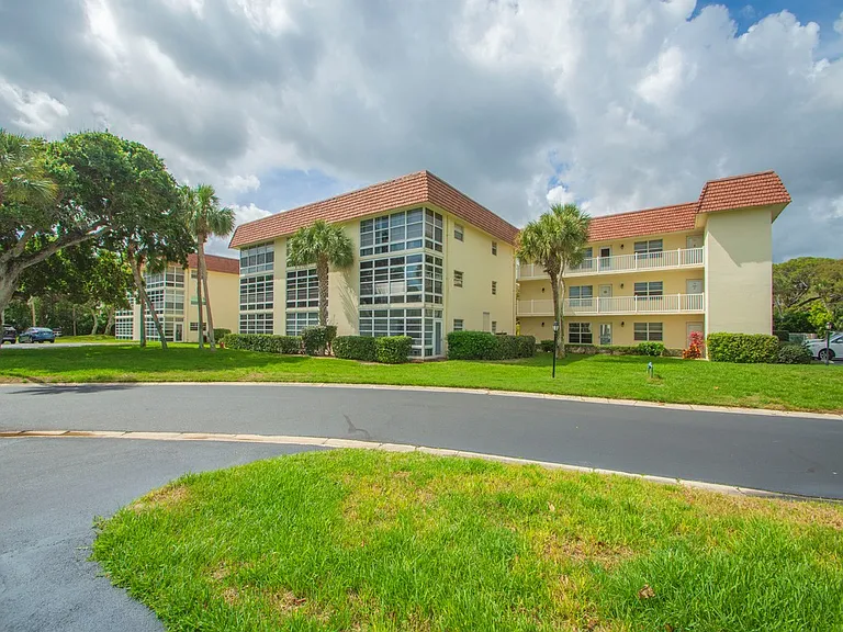 5554 Highway A1A #201 — Photo 36