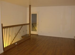 11214 Aurora St, Eagle River, AK 99577