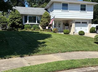 9762 Redd Rambler Ter, Philadelphia, PA 19115