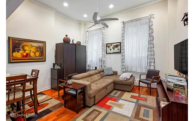 Rented by Douglas Elliman | media 7