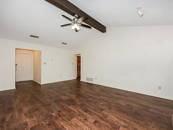 3rd image of 7908 Gladewater Dr