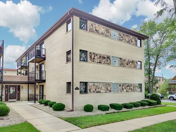 2nd image of 7623 W Altgeld St #2WS