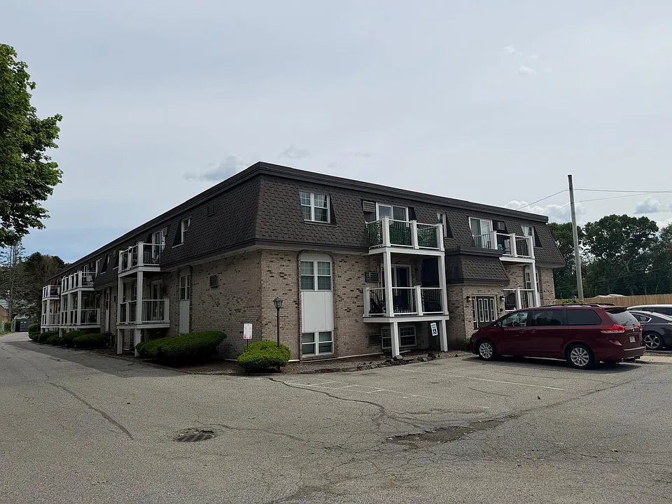 799 Farm Rd