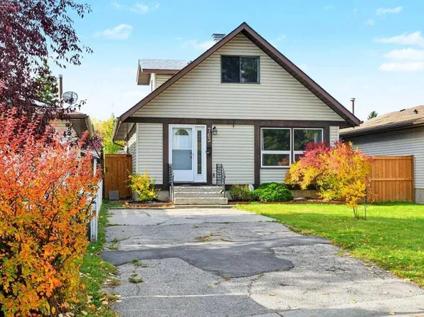 763 NE Ranchview Dr NW, Calgary, AB T3G 1B5