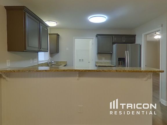 5th image of 124 Antelope Dr