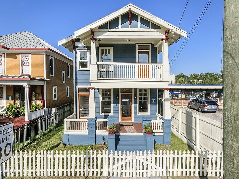 1st image of 1744 Laura St