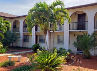 170 Larchwood Dr APT 105, Largo, FL 33770