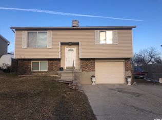6009 S Loder Dr, Kearns, UT 84118
