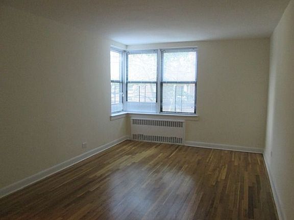 3rd image of 8420 Austin St APT 4f