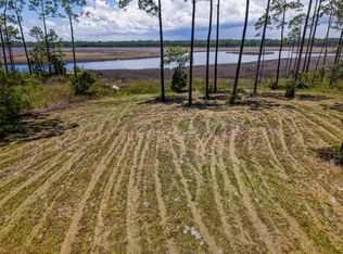 301 Jay Jay Way, Carrabelle, FL 32322
